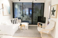 Trendy 1 Bedroom Apartment In The Heart Of Collingwood