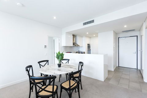 Trendy, Self Contained Inner City Apartment - Accommodation Mount Tamborine 2