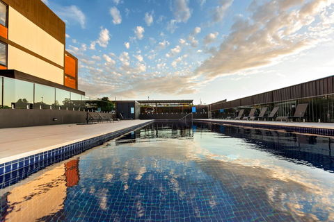 Trendy, Self Contained Inner City Apartment - Accommodation Mount Tamborine 3