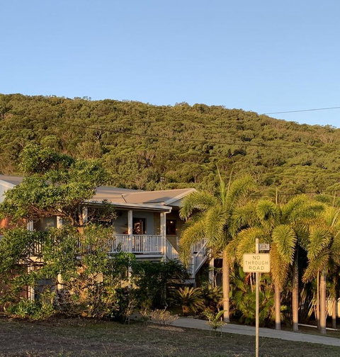 Tropical Styling - Accommodation Mount Tamborine 3