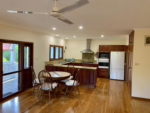 Tropical Styling - Accommodation Mount Tamborine 0