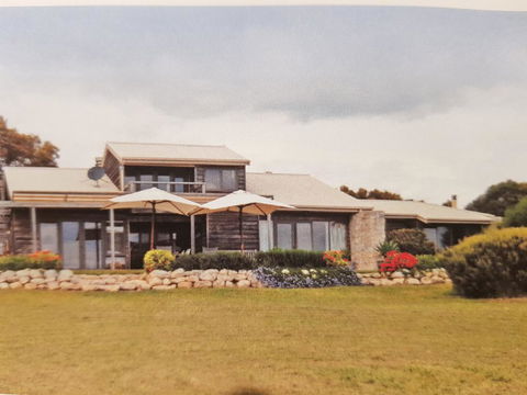 Tu Emuz Stone Beachfront Villa, Emu Bay, Kangaroo Is - Accommodation Mount Tamborine 2