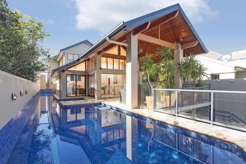 Tugun Lookout - Accommodation Mount Tamborine 2