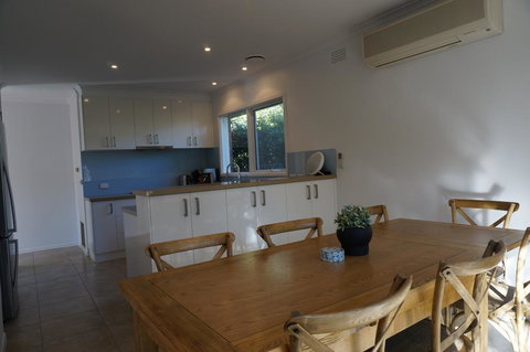 Tussock Sands - Accommodation Mount Tamborine 3