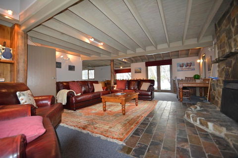 Tyee - Accommodation Mount Tamborine 2