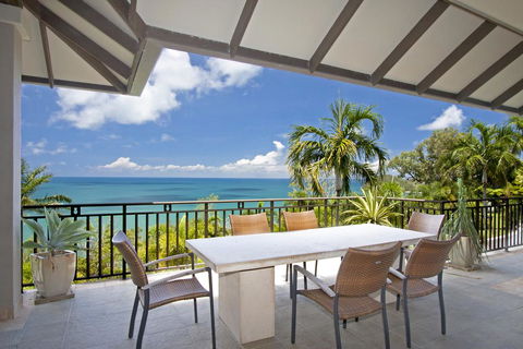 U 12 Santai - Accommodation Mount Tamborine 0