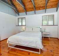 Unique Getaway 300m to Bribie Foreshore Bongaree - Accommodation Mount Tamborine