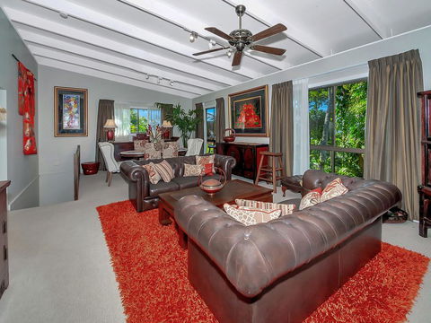 Unique, Tropical Rainforest Getaway - Accommodation Mount Tamborine 2