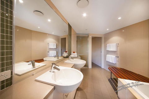 Unit 3 Loka Santi - Accommodation Mount Tamborine 3