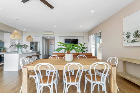 UNIT 35 Whitsundays - Accommodation Mount Tamborine 3