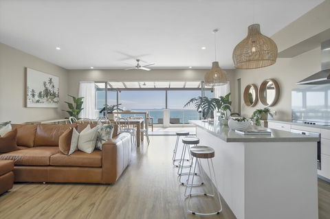 UNIT 35 Whitsundays - Accommodation Mount Tamborine 0