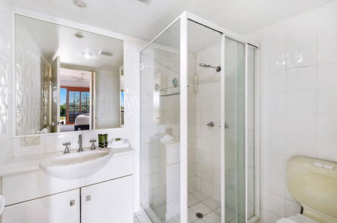 Unrivaled Ocean And City Views From Resort Style 3bed With Garden - Accommodation Mount Tamborine 2