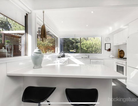 Victorian Beach House - Accommodation Mount Tamborine 0