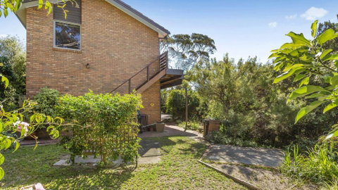 VIEWS AT MCCRAE..... - Accommodation Mount Tamborine 2