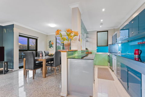 Villa De Marseilles - Melbourne - Accommodation Mount Tamborine 2