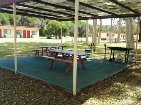 Wagon Wheel Motel & Units - Accommodation Mount Tamborine 2