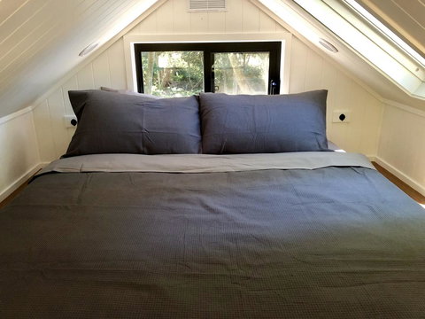 Walden Tiny House - Accommodation Mount Tamborine 3