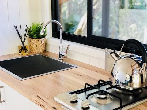 Walden Tiny House - Accommodation Mount Tamborine 1