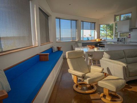 Walshys Shack - Accommodation Mount Tamborine 2