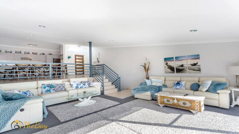 Water Views On Wallawa - Accommodation Mount Tamborine 1
