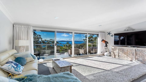 Water Views On Wallawa - Accommodation Mount Tamborine 0