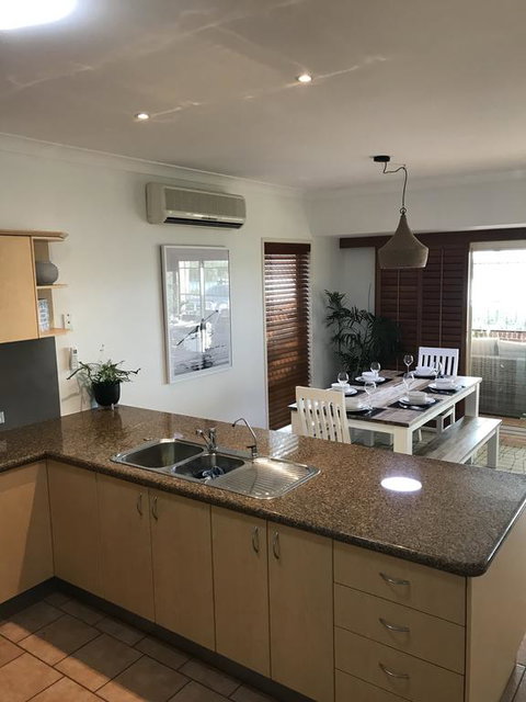 Waterfront Family House - Accommodation Mount Tamborine 3