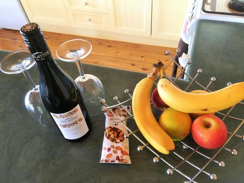 Bluegum Ridge Cottages - Accommodation Mount Tamborine 11