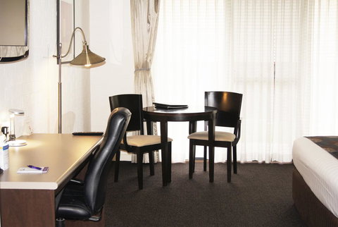 Blazing Stump Motel & Suites - Accommodation Mount Tamborine 17