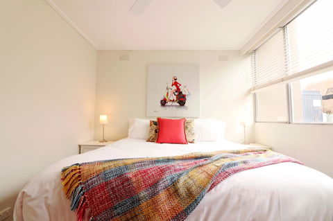 Colour Pop Fitzroy - 3 Bedroom Pet Friendly - Accommodation Mount Tamborine 10