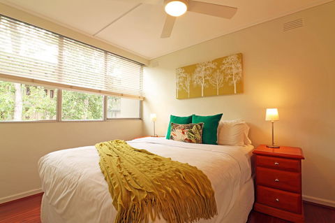 Colour Pop Fitzroy - 3 Bedroom Pet Friendly - Accommodation Mount Tamborine 13