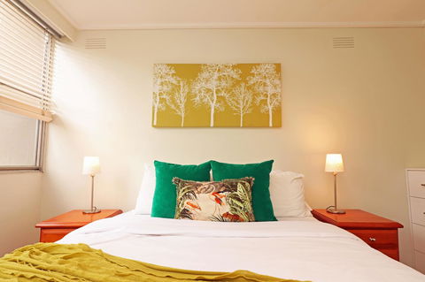 Colour Pop Fitzroy - 3 Bedroom Pet Friendly - Accommodation Mount Tamborine 15