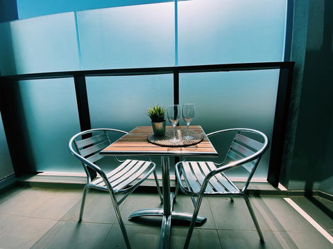 RNR Serviced Apartments North Melbourne - Accommodation Mount Tamborine 1