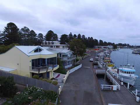 Edge17 Port Fairy Wharf - Accommodation Mount Tamborine 21