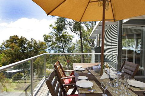 Lorne Luxury - Accommodation Mount Tamborine 16