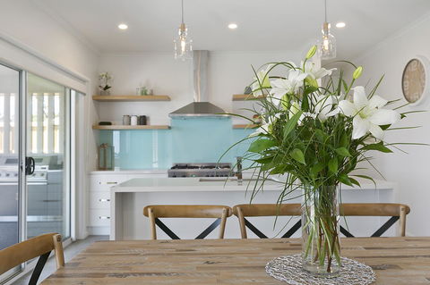 Tidal Changes - Rejuvenate Stays - Accommodation Mount Tamborine 12