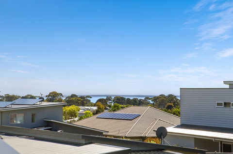 Tidal Changes - Rejuvenate Stays - Accommodation Mount Tamborine 21