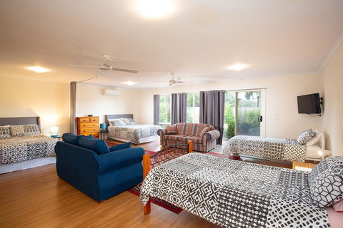 Austral Place 88 Via Merri River - Accommodation Mount Tamborine 15