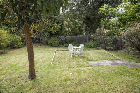 Hillside House - Accommodation Mount Tamborine 9