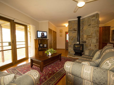 Angel's Rest - Accommodation Mount Tamborine 2