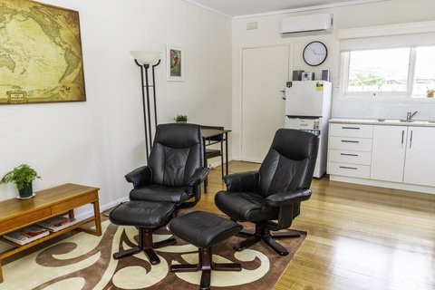 Bacchus Centro - Accommodation Mount Tamborine 0