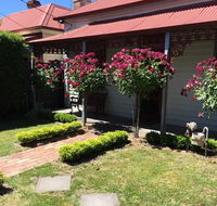 Airleigh-Rose Cottage - Accommodation Mount Tamborine