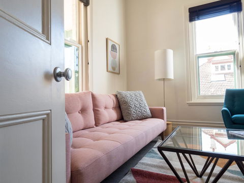 LittleStay Airlie - 2 Bedroom House - Accommodation Mount Tamborine 6