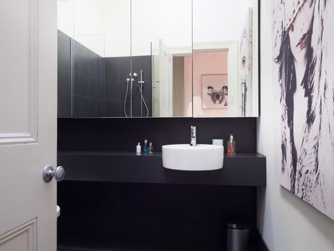 LittleStay Airlie - 2 Bedroom House - Accommodation Mount Tamborine 33