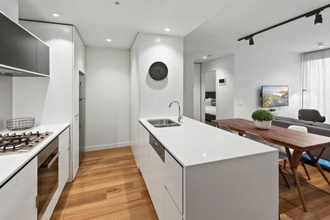 District Apartments Fitzroy - Accommodation Mount Tamborine 8