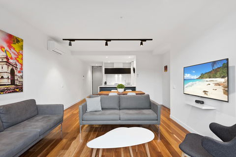 District Apartments Fitzroy - Accommodation Mount Tamborine 6