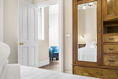 Hanna - Beyond A Room Private Apartments - Accommodation Mount Tamborine 10