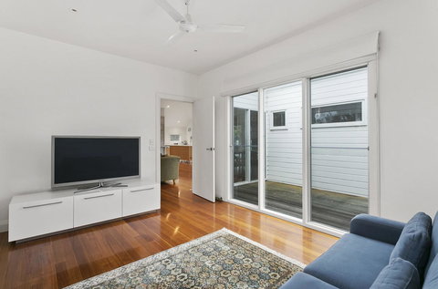 Perfect Blairgowrie Beach House - Accommodation Mount Tamborine 10