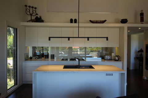 Lorne Holiday House - Accommodation Mount Tamborine 0