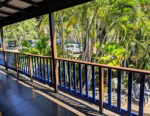 Cool Bananas Backpackers - Accommodation Mount Tamborine 7