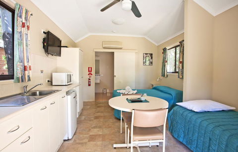 Captain Cook Holiday Village 1770 - Accommodation Mount Tamborine 13